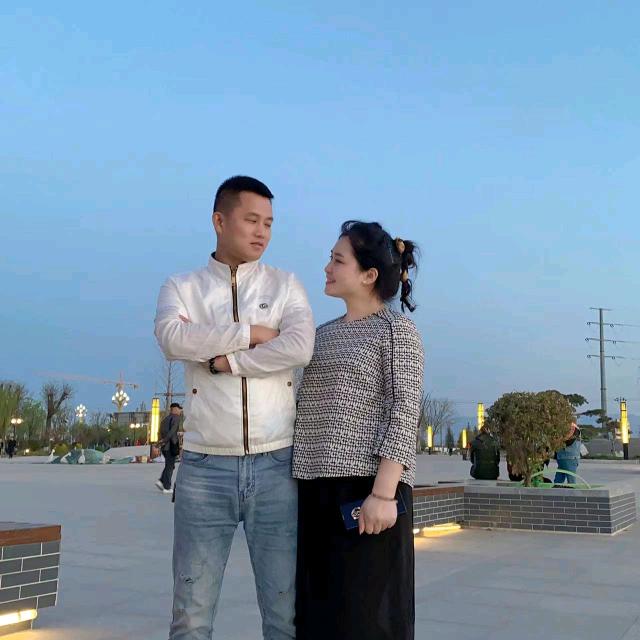 大琪小果 百货