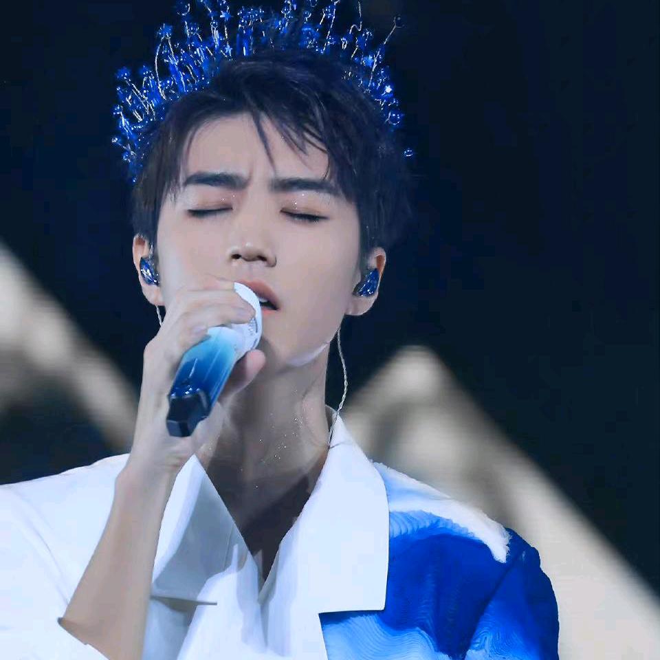 Blue～咘咘💙