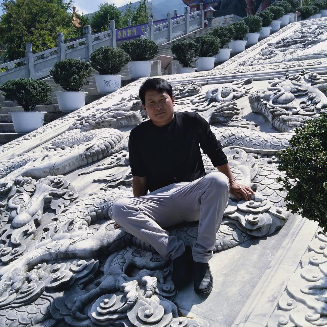 巍山县小龚水产品店