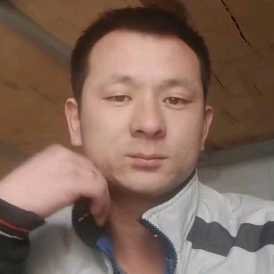 坐 在 坟 头 調 戏 鬼