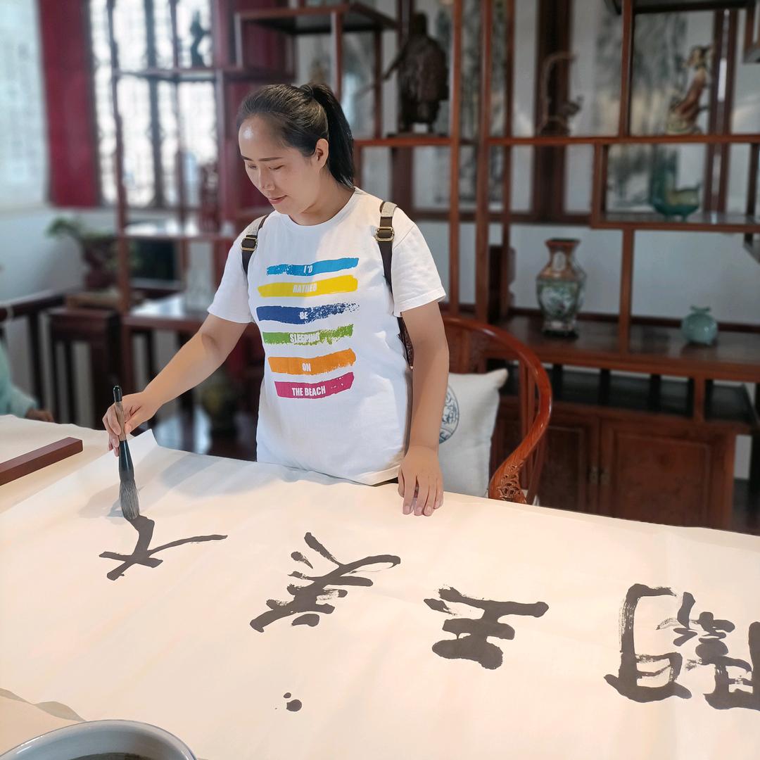 满溢王姐麻辣烫（如意府店）
