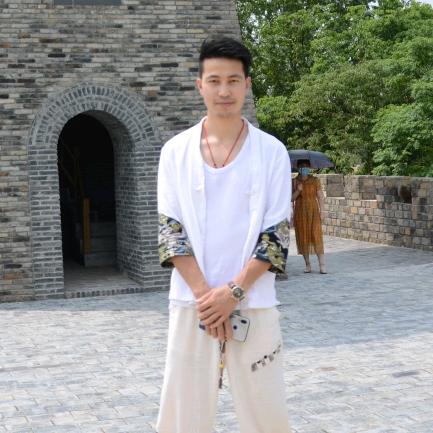 无影无踪（禾口王程）