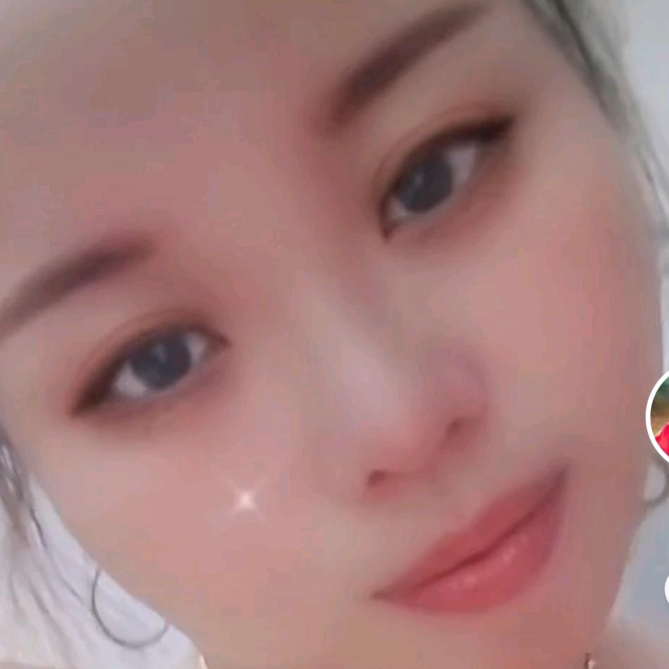以女皇的 霸气， 统领全天下