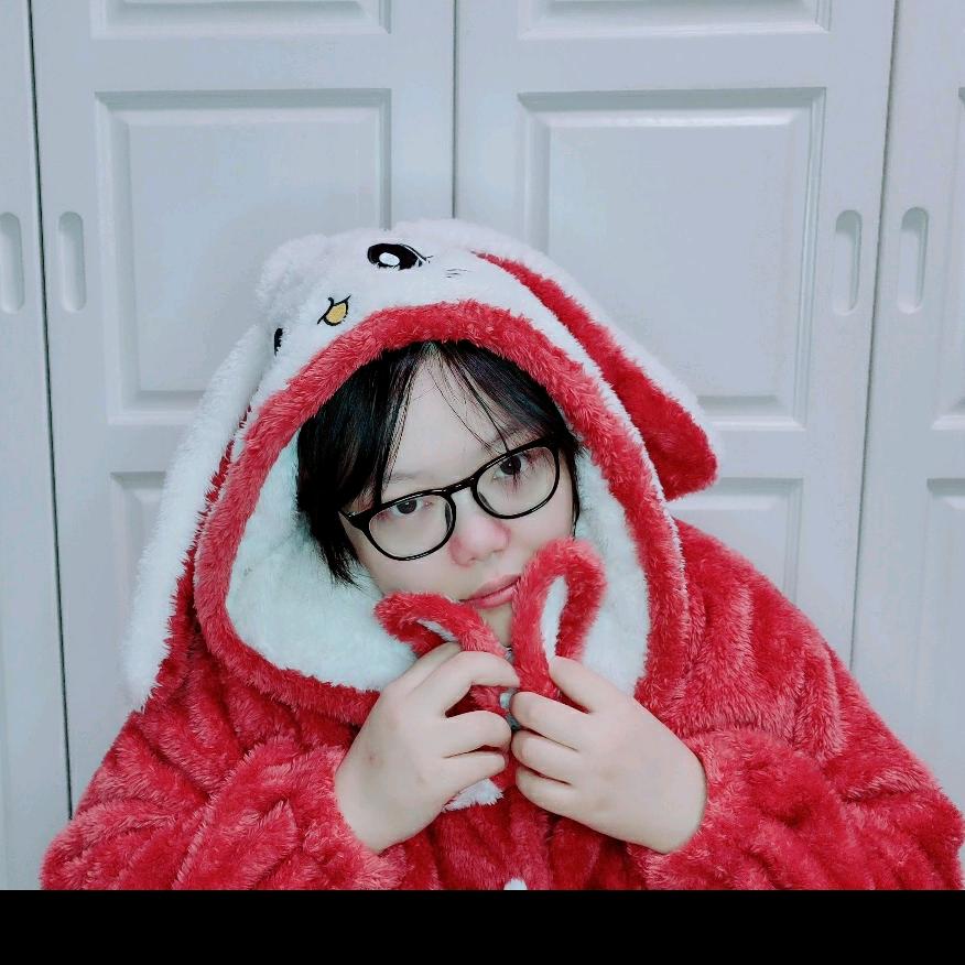 《留学卷卷班》Libby老师