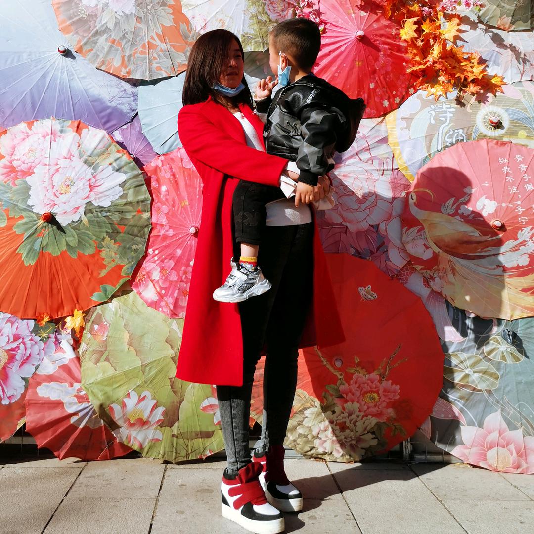 ღ᭄💞何情何李໑ຼ₀₂₃💕