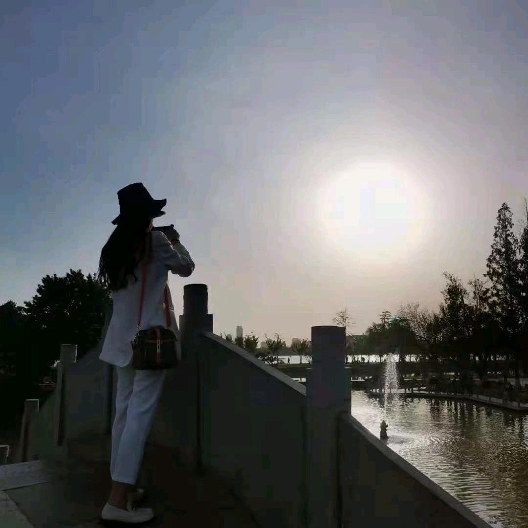 花花的店美甲美睫