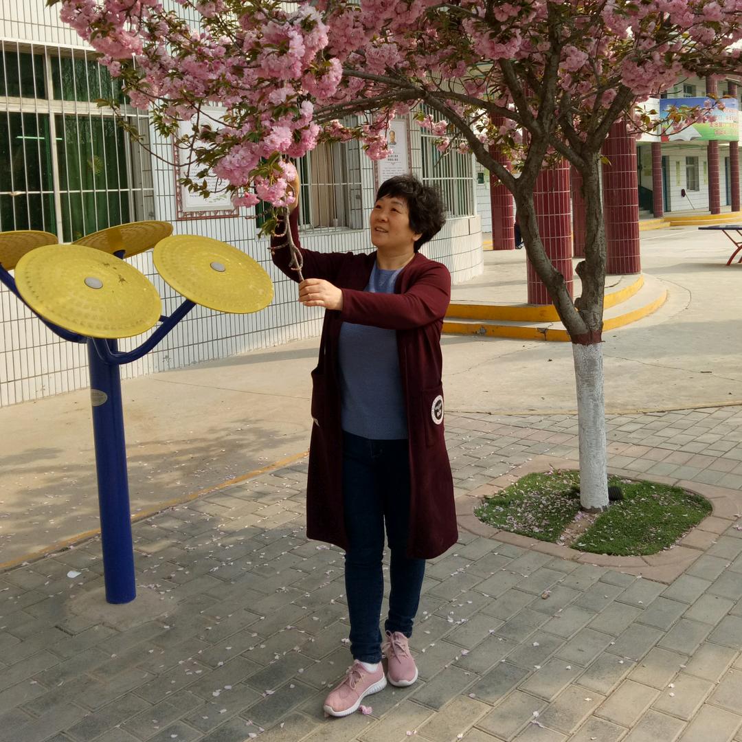 用户3152848606899一缕阳光红