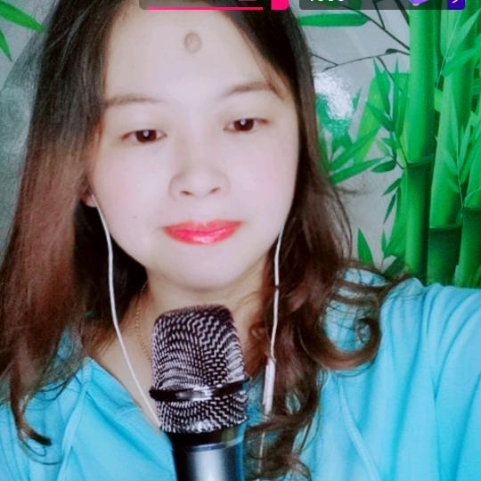 女王    🎤💃
