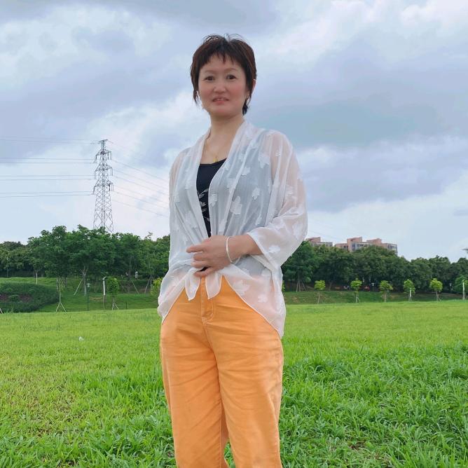 梨花姐（好物☞在橱窗:)