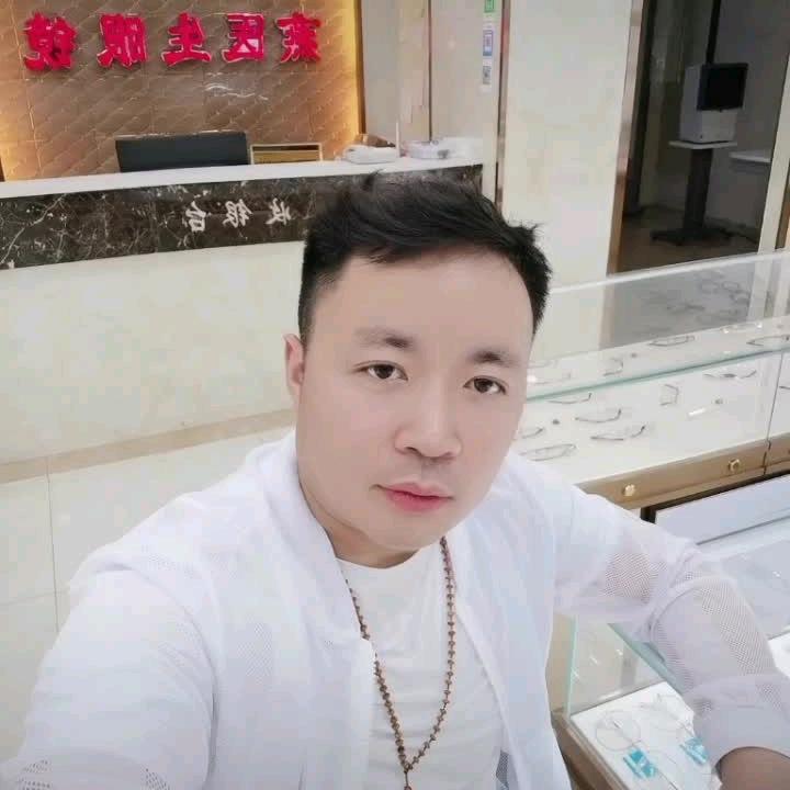 弥猫深巷