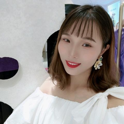 ༻  唯一