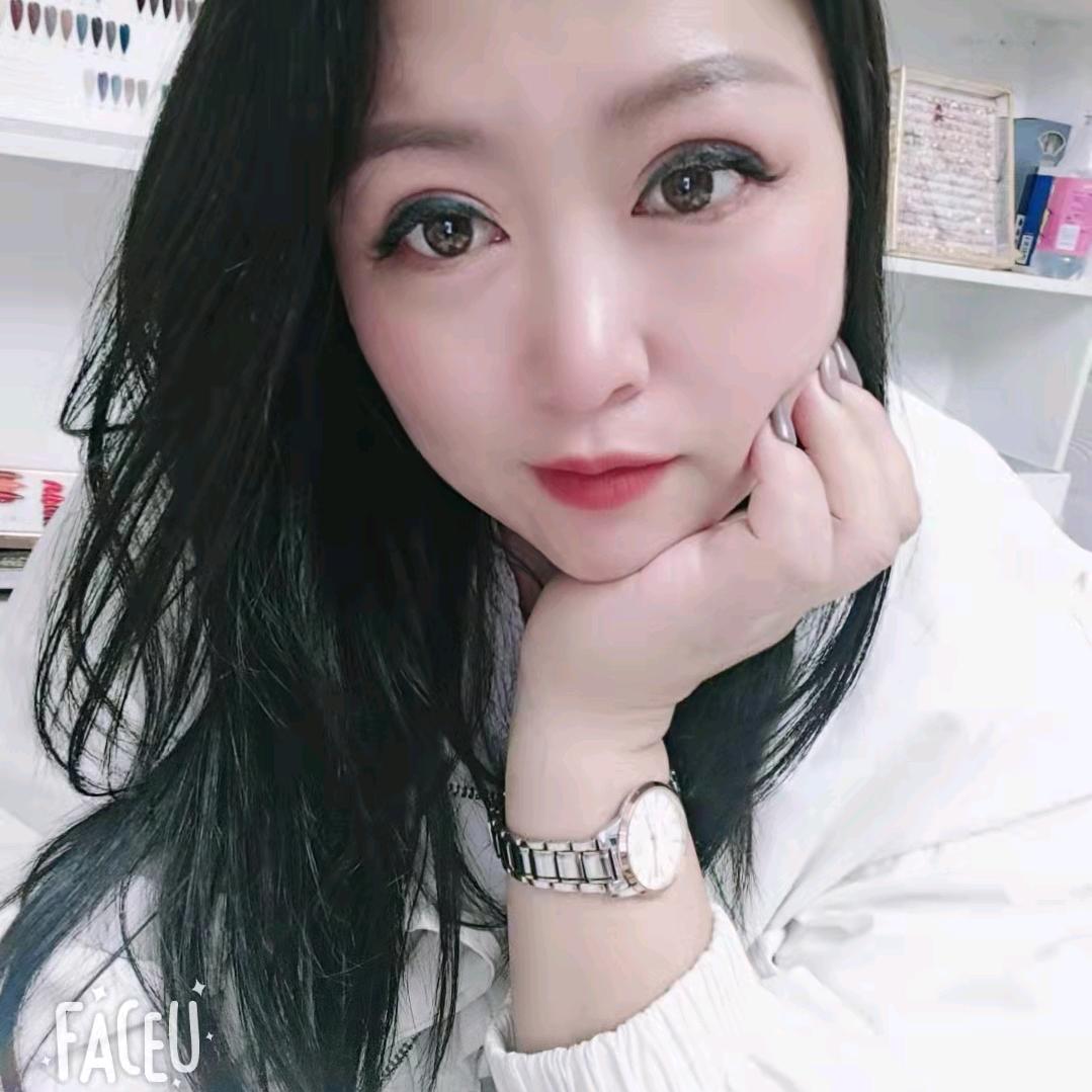 石龙区魅惑美甲美睫，专业眉形设计