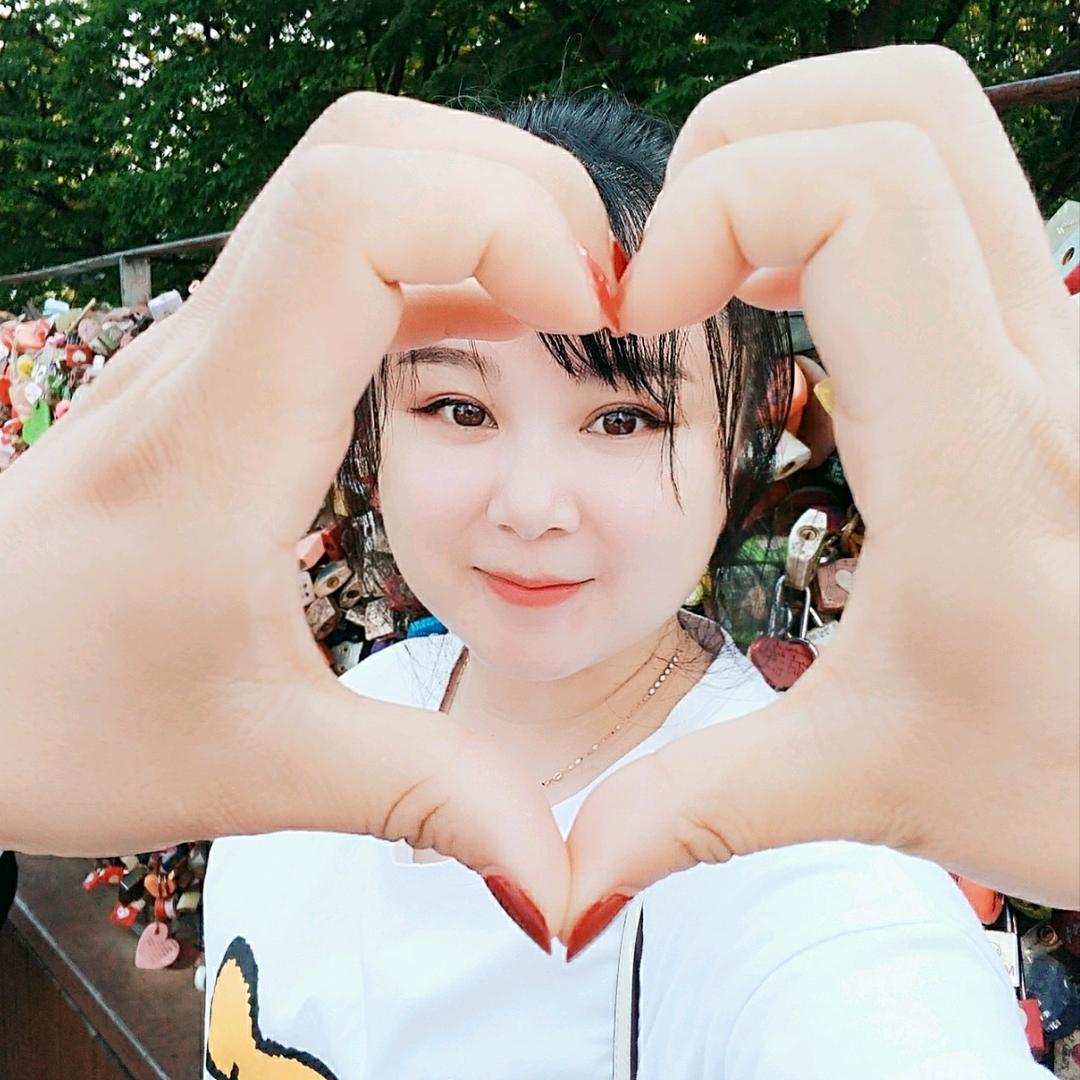 希希手工美甲铺