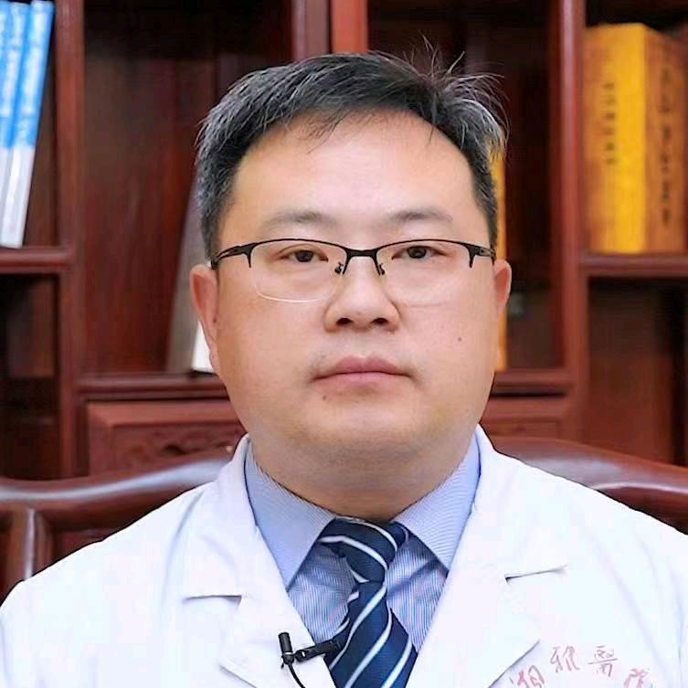 湘雅罗杰坤主任