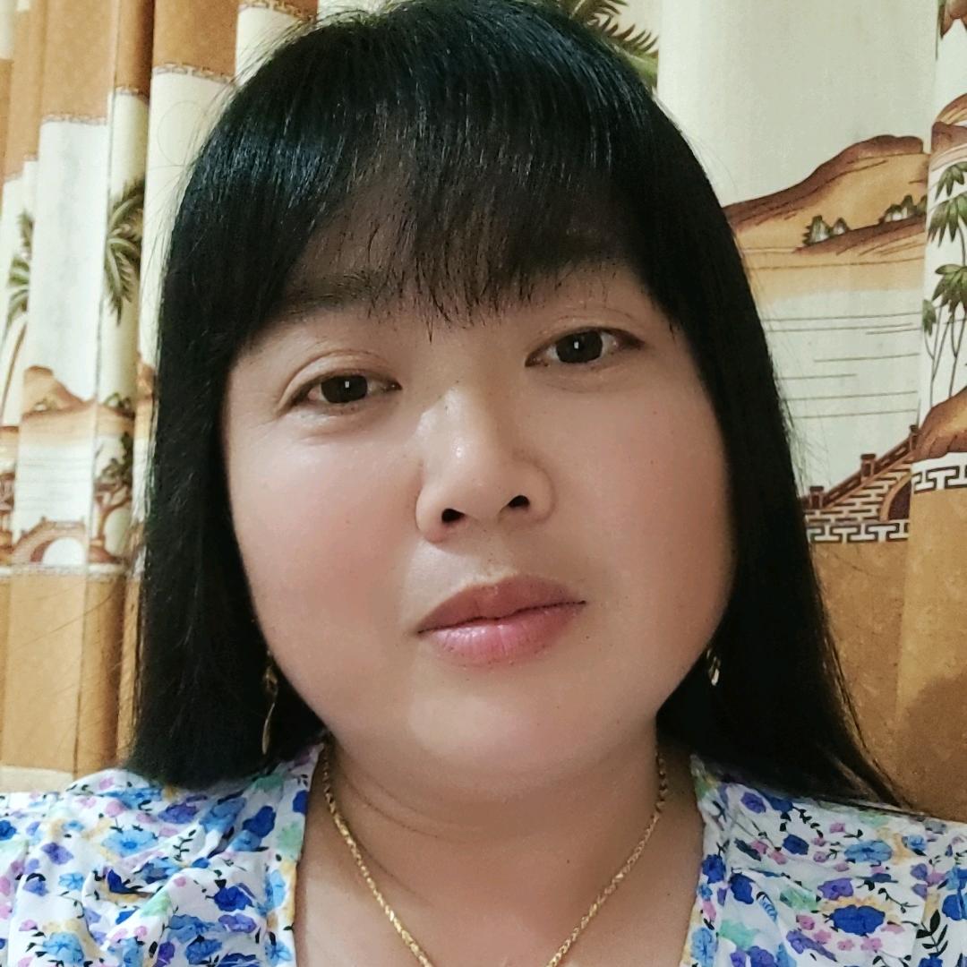 开心罗罗，英子