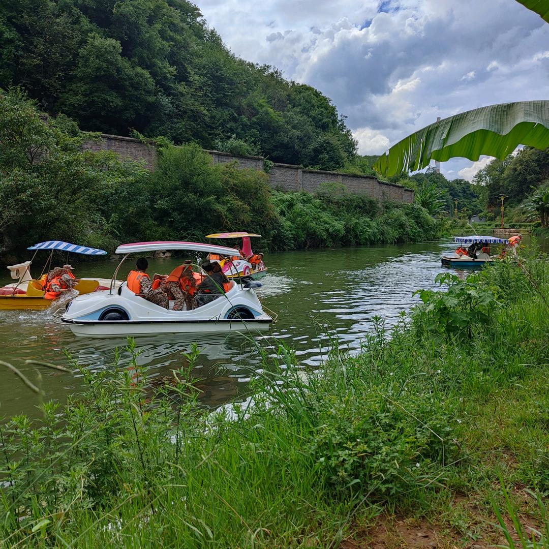 奇圣观旅游度假山庄