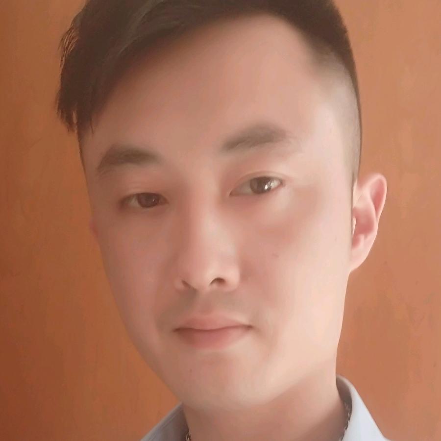 中山特色排骨饭小哥