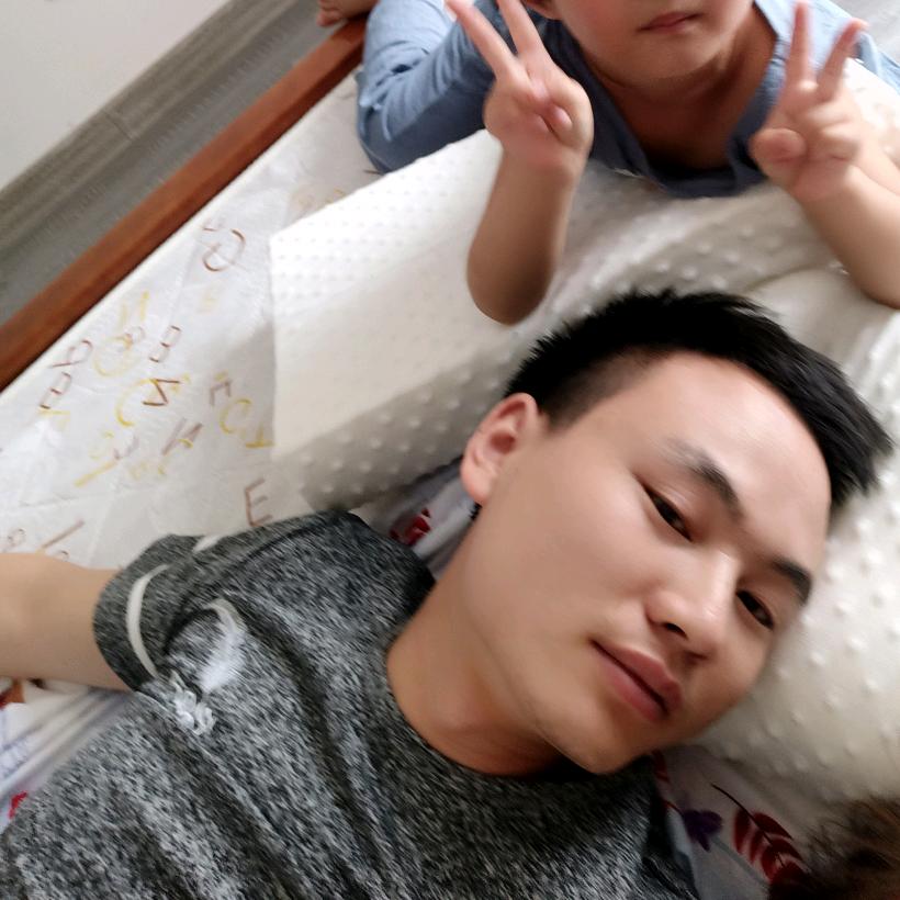 我爸有个儿子，很不错