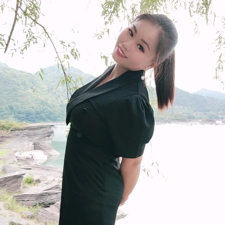 沙坝邓海容