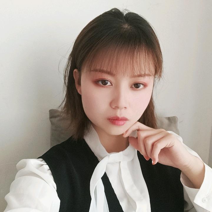晴晴(睫毛管理)