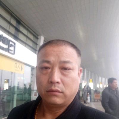 农村的舅舅在农村
