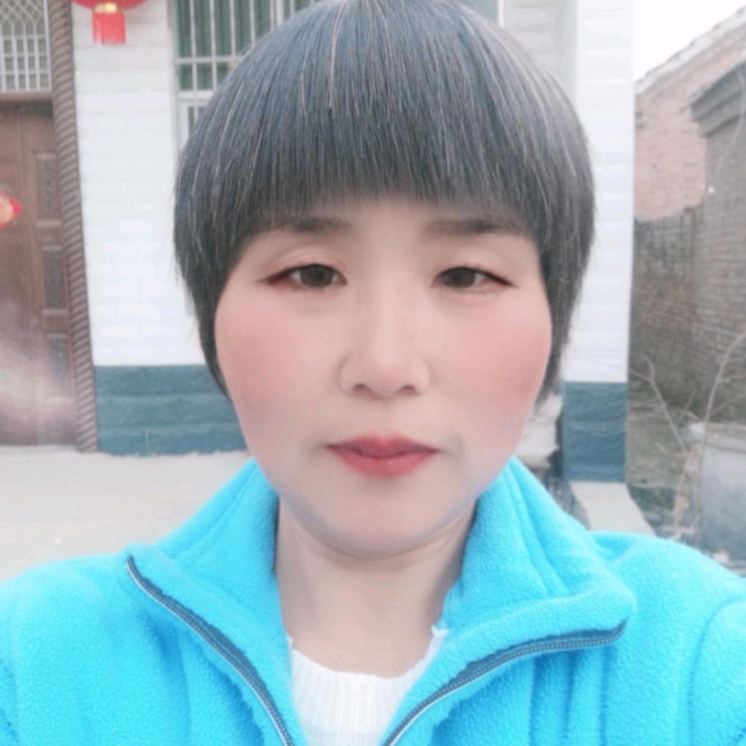 李霞