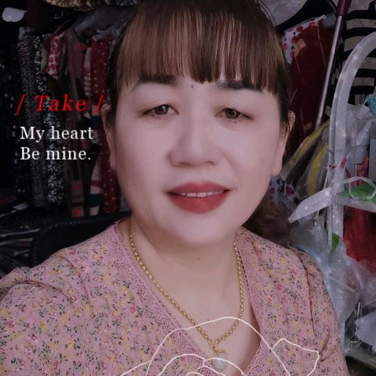西洪爱靓服饰
