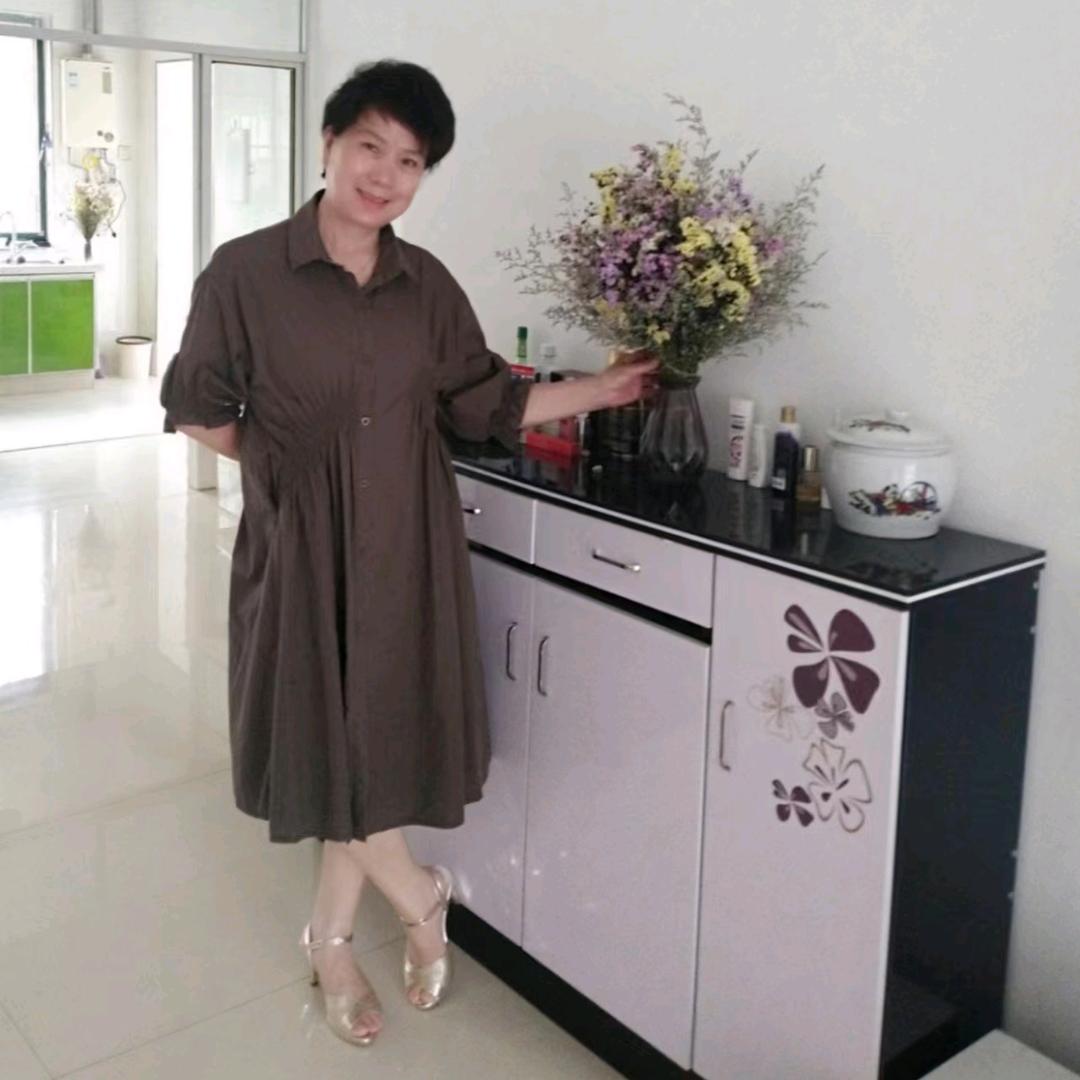 老曾爱舞蹈