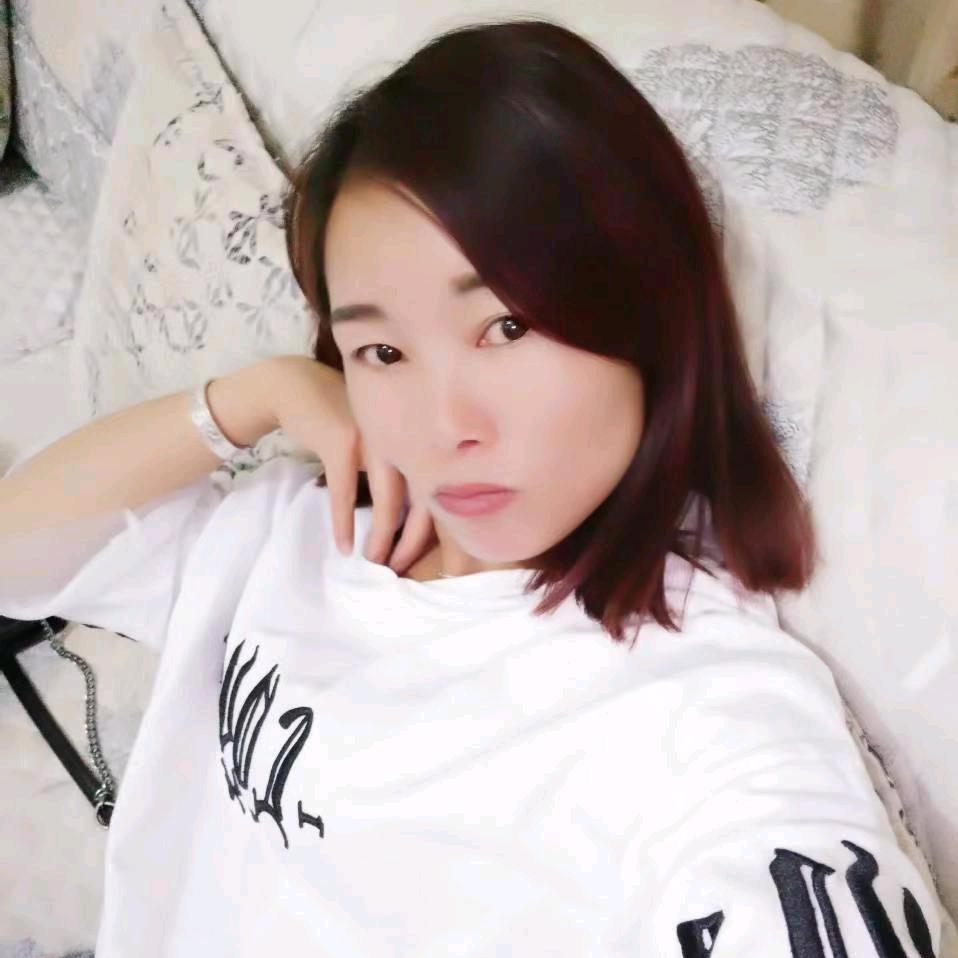 爱上红酒的小米辣🌸