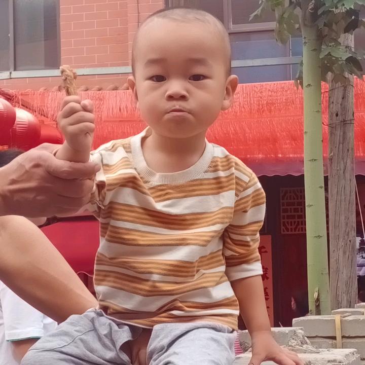 萌宝壮壮