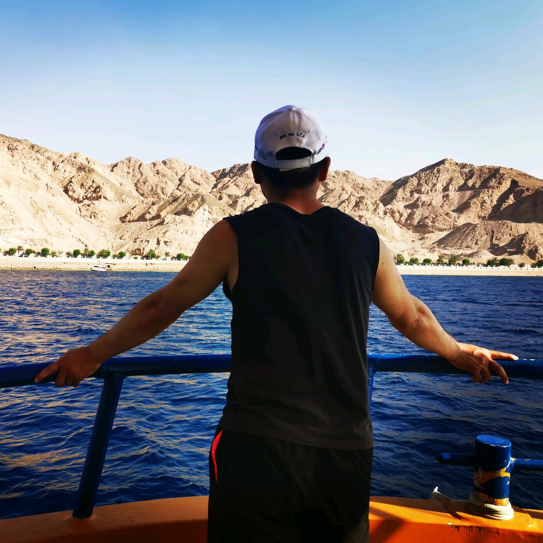 阿拉斯加猪长不大