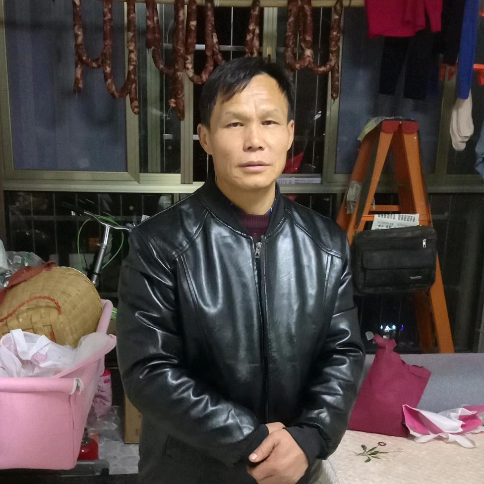 开心的肖华
