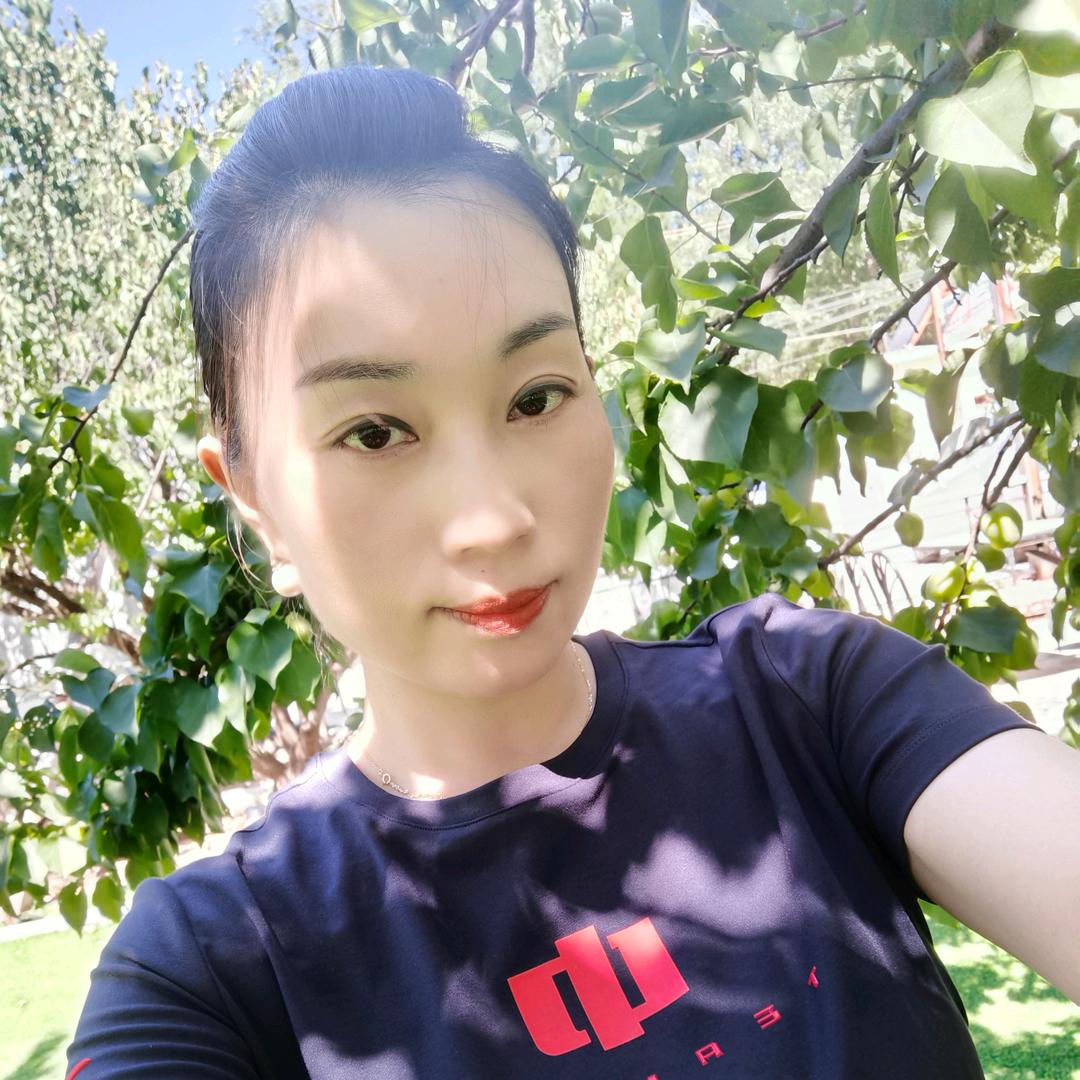 不知名女王友（拒绝连赞）