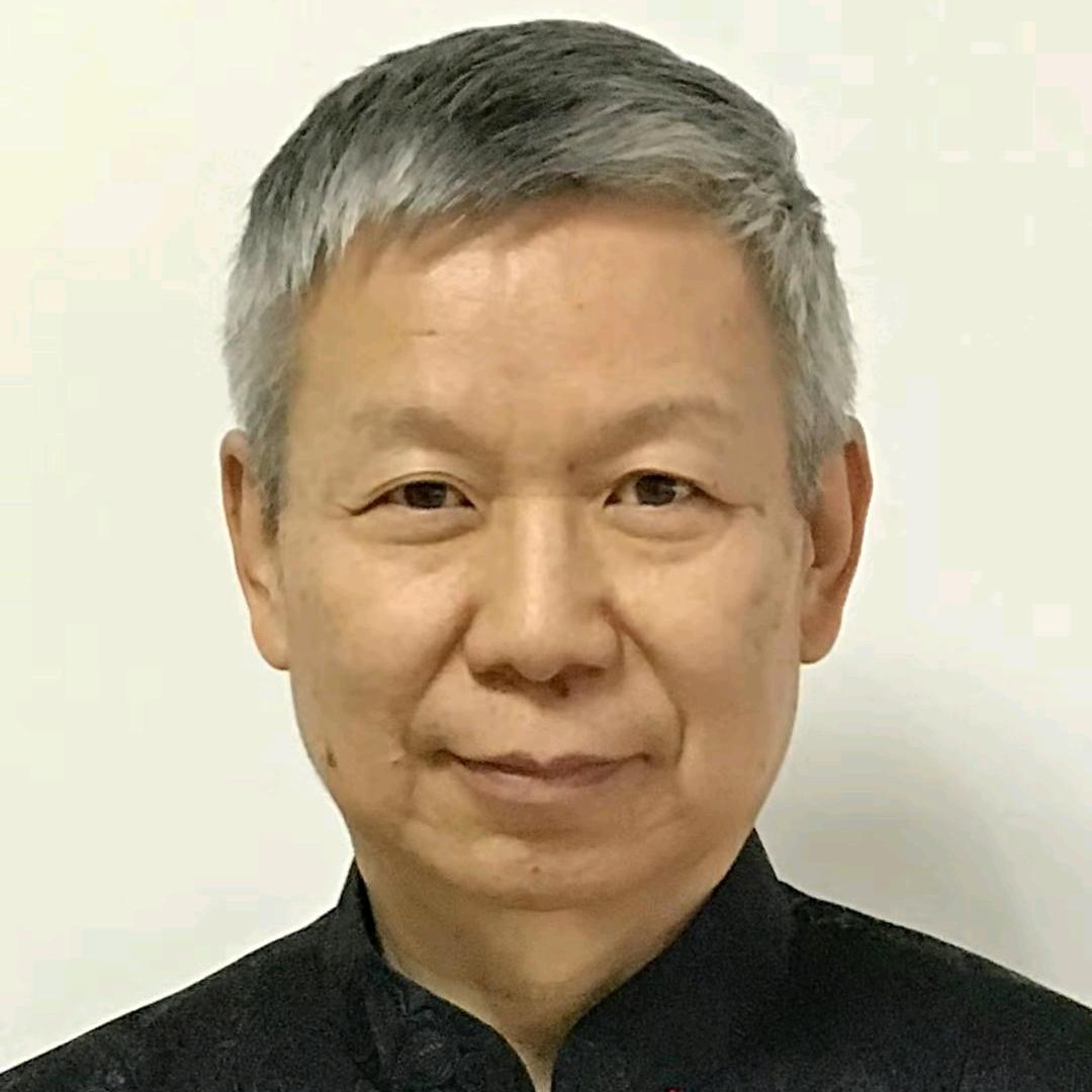 阿拉坦・金鋒