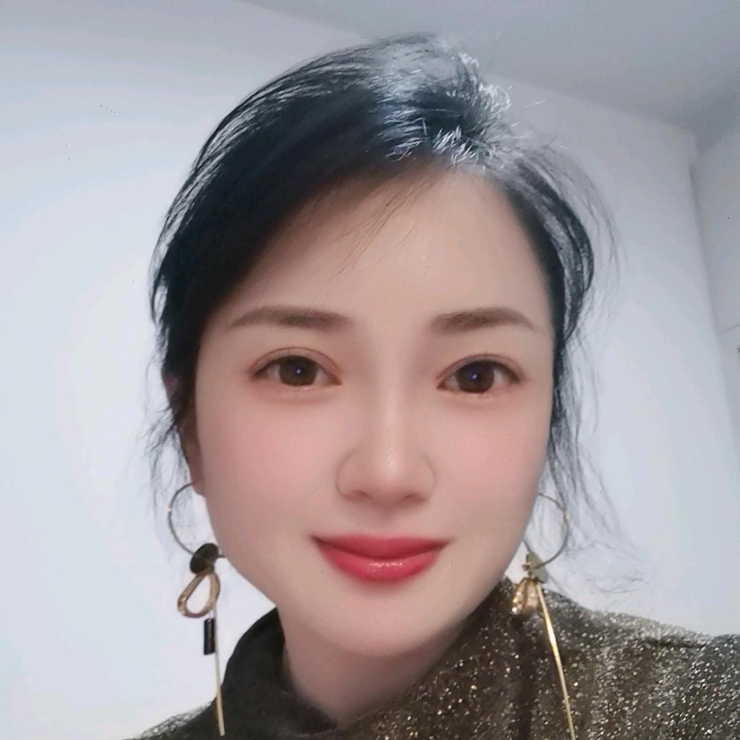 杜心雨（勿要秒赞）