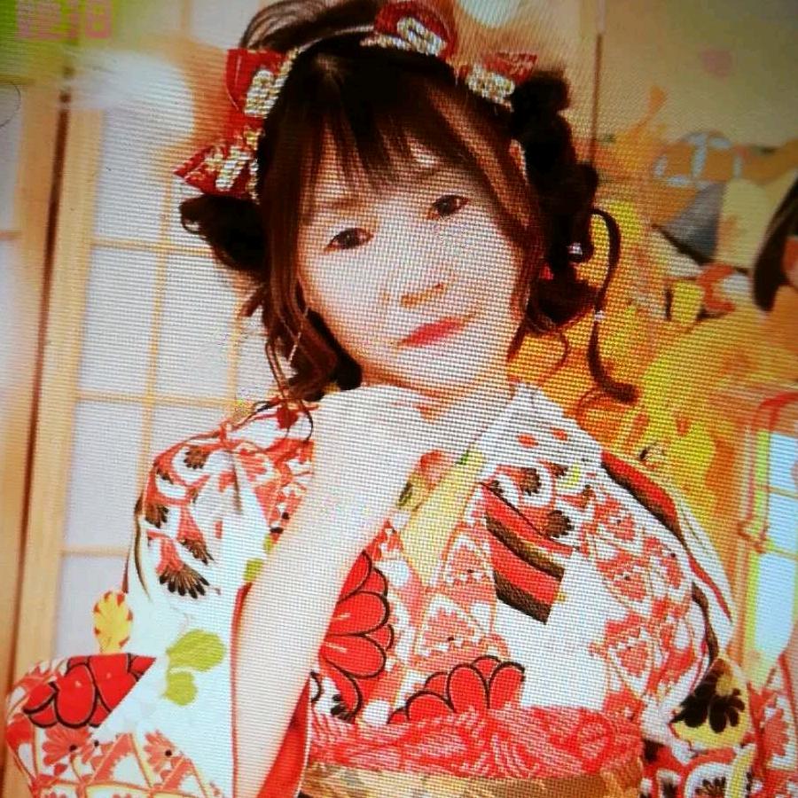 响呤公主花香香。