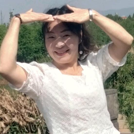 敏敏(喜欢唱歌)