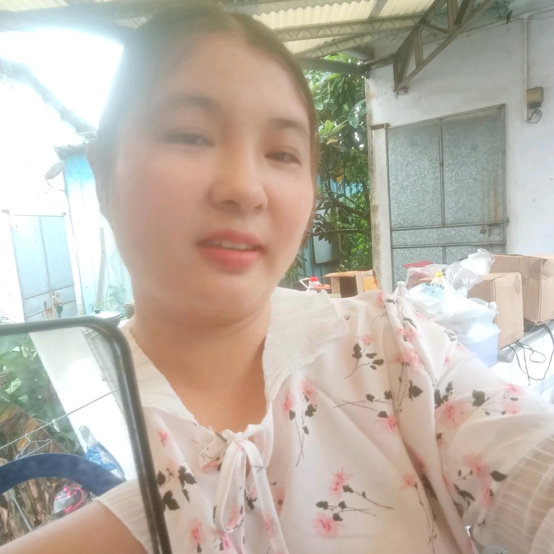 飘过云烟赏世间繁华