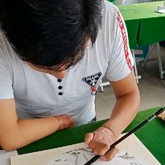 左撇子（建家）