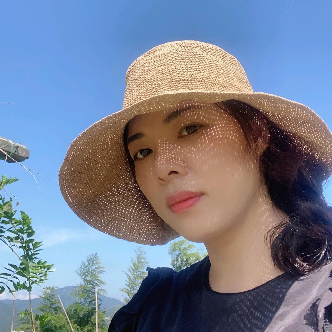 爱妃（手机摄影）