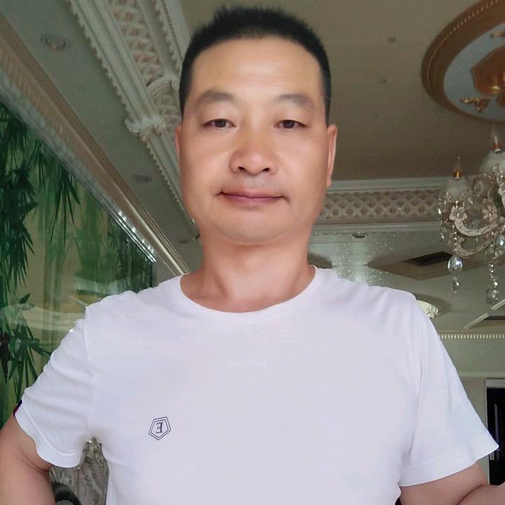 灿烂铁哥