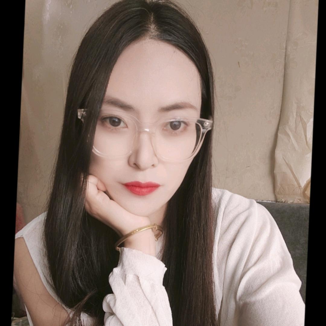 芊芊临颍北街中学对面奶油小梦蛋糕