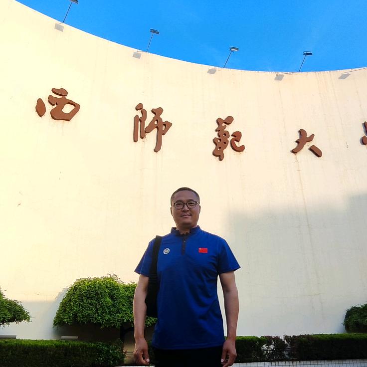 陕西龙狮人:胡朝翔（陕西省民俗体育协会）