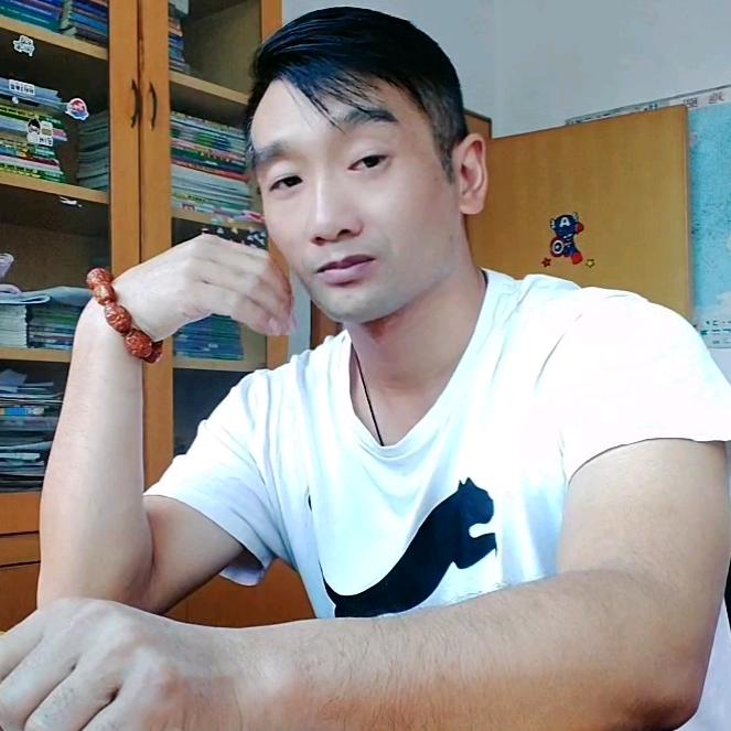 晚风前行，何在也
