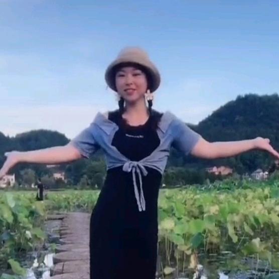 村干部景姑娘
