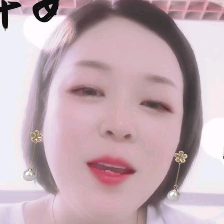 💐重🌻庆🌻妹🌻子💐