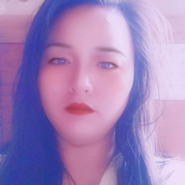带泪的梨花
