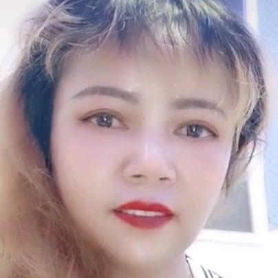 似水娇阳