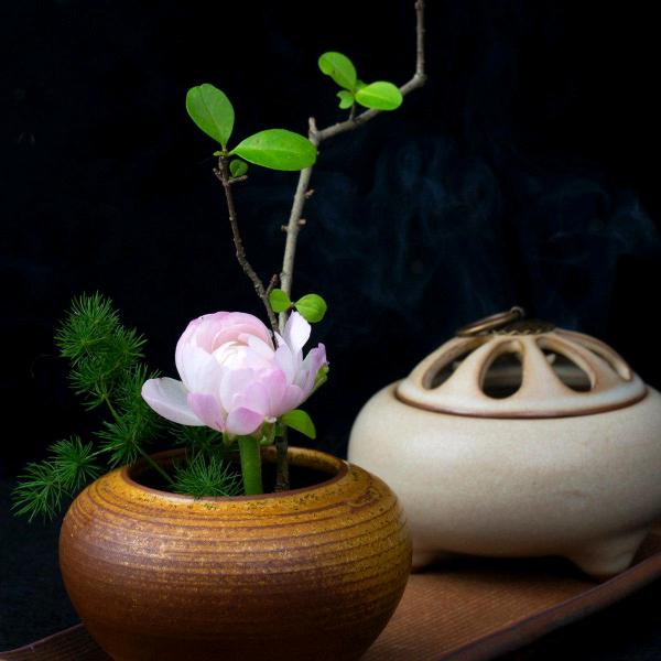 荷