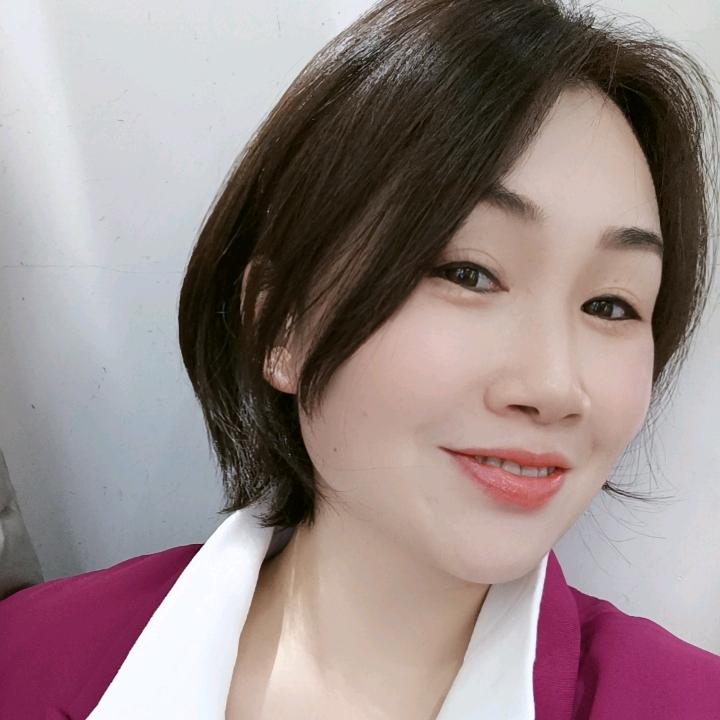 泰安市金桥城旋律女装
